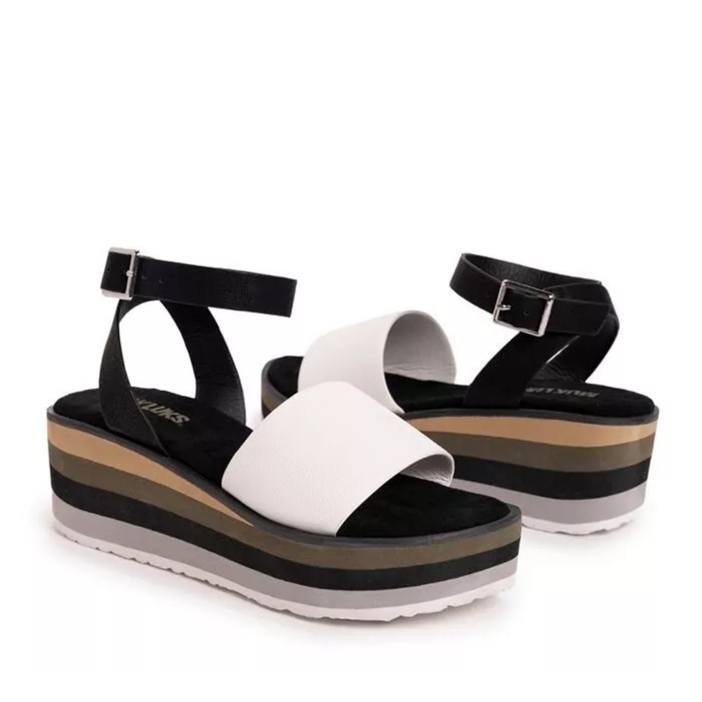 Mukluk GROOVE TIME Black & White Platform Sandals with‎ Ankle Strap 8.5 Multi